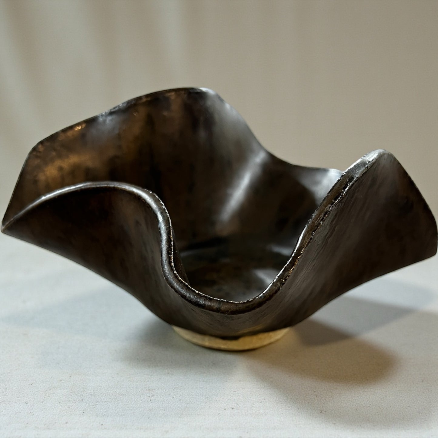 AROKA Sculptured Vessel 1