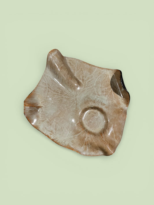 AROKA - The Upper Hand Platter